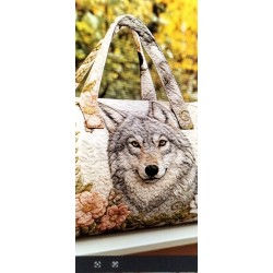 SPOT 050        ALYSON O'BRIEN     Quilted Wolf Bag