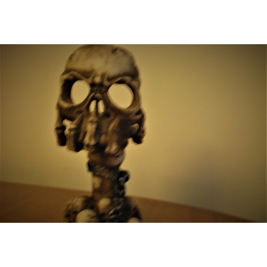      Candle Holder Halloween Skull
