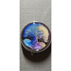 PL    Winter Tree of Life Pill Box