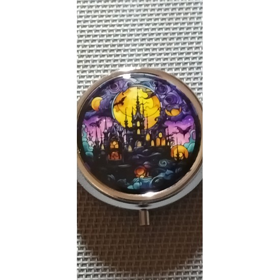 PL    Haunted House Pill Box