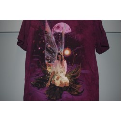  Bargain T Shirt featuring Fairy Queen Size Medium